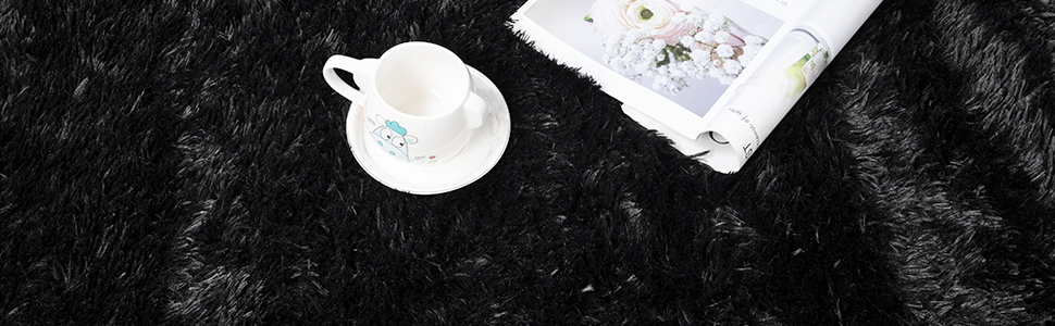 area rug black